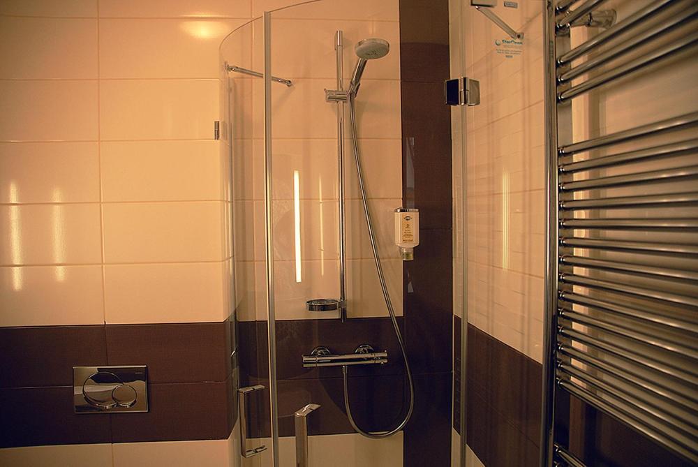 Hotel Opara Trebnje Экстерьер фото