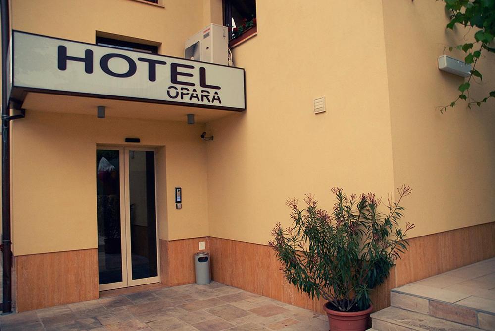 Hotel Opara Trebnje Экстерьер фото